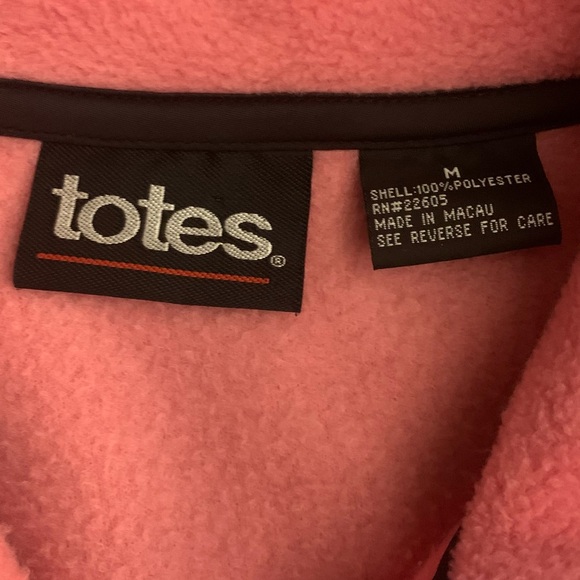 TOTES 100% Polyester Quarter Zip Sweatshirt - Picture 3 of 6